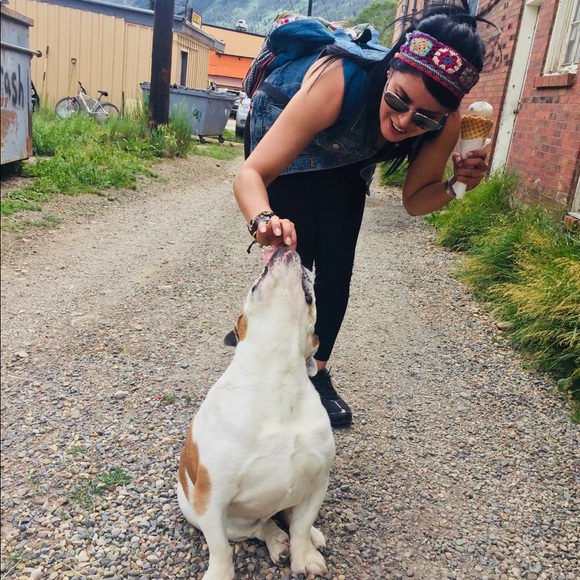 Meet your Posher, Alma - Picture 7 of 12